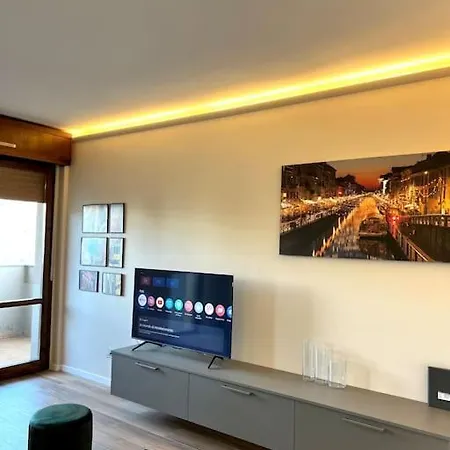 公寓 Stadio Fiera Ampio E Luminoso Con Balcone